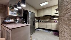 Blk 327 Jurong East Street 31 (Jurong East), HDB Executive #595183001
